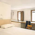 Hostel Combo